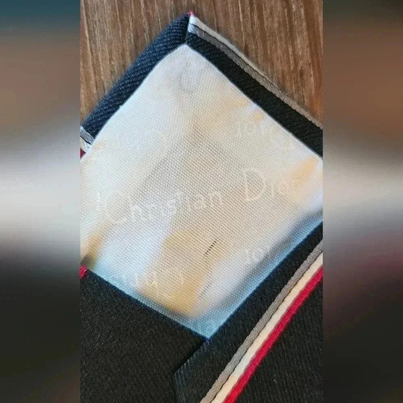 Lot of 12 Designer Ties: Dior, Gucci, Burberry, Celine, J. Crew - Picture 5 of 13